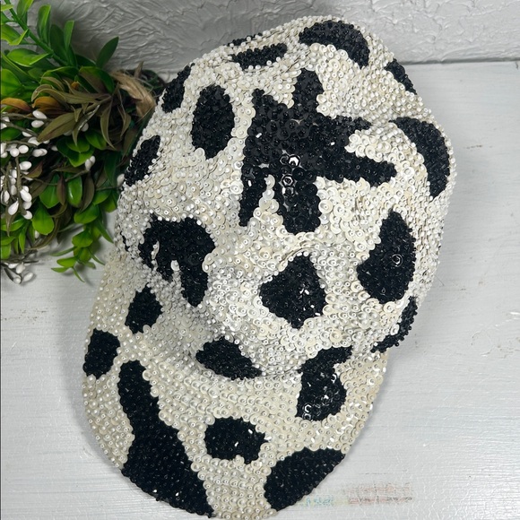 JC Sequin Black and White/ Cream Hat Elastic Back Cowhide or Dalmatian Pattern - Picture 7 of 14